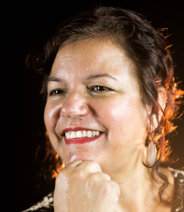 Nadja Maria MOURÃO